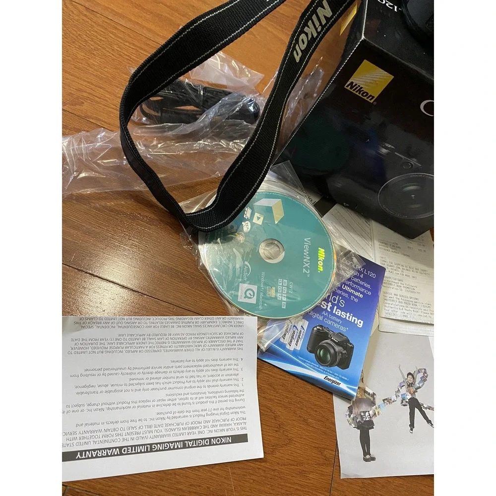 Nikon COOLPIX L120 14 MP 21X Digital Camera - Black W/ box Cords Used Once! $325